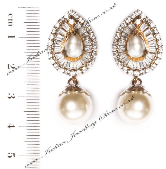 STUD Earrings EGWA03391 Indian Jewellery