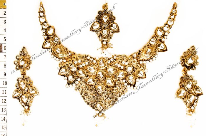 Preeti Kundan Set NAWK0094 Indian Jewellery
