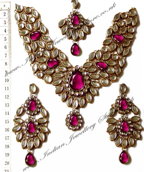 KIMI Necklace Set NAUK0534 Indian Jewellery