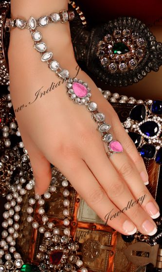 Mishi Hath Panjas HSPK02794 Indian Jewellery