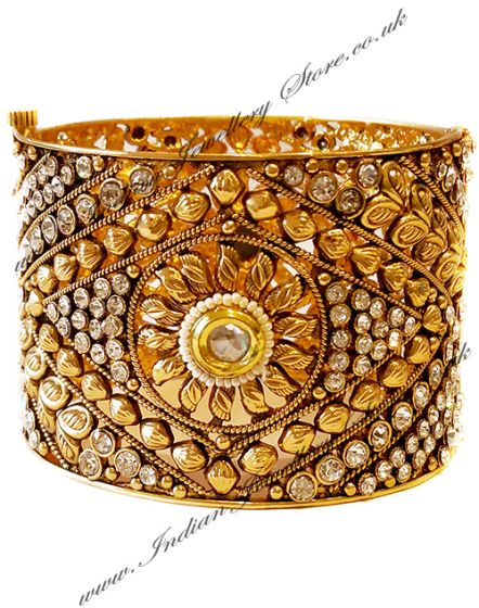 1 x 22k Gold Traditional Indian Cuff Bangle, 2.6 WAWC04814 Indian Jewellery