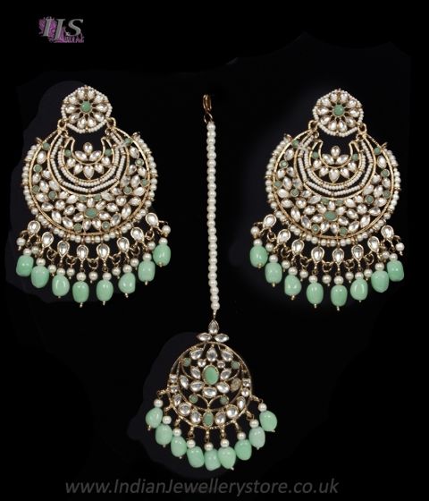 Heeramandi-Inspired Antique Statement Kundan Earring & Tikka IAWK12347C Indian Jewellery