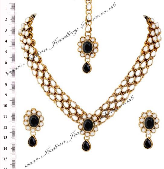 KAVITA Delicate Set NABK03410 Indian Jewellery