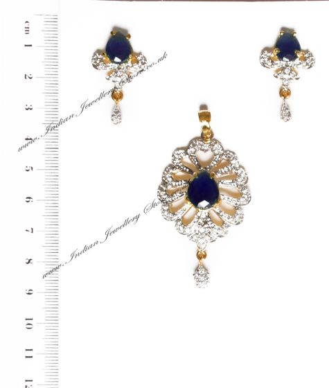 Delicate Indian Pendant Set NGLA04670 Indian Jewellery